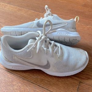 Nike Flex